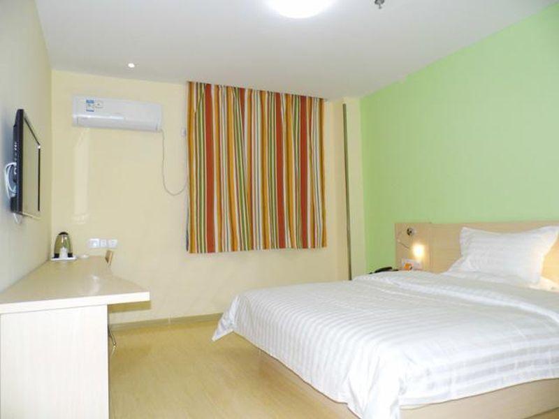 7Days Inn Qingdao Development Zone Jinshatan Exterior foto